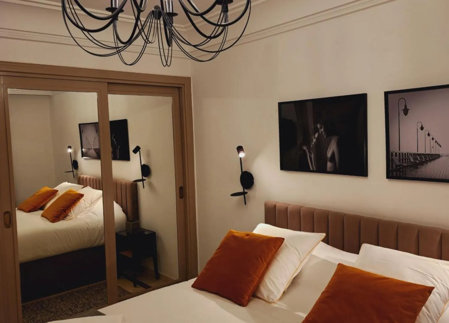 Number Nine Triangle D'Or By Ib Signature - Chic 3-Bedroom Family Apartment In Sought-After Area, 24 X7 Security - Self Check-In - Parking - City View With Terrace - Walk To Cafes! City Centre Casablanca