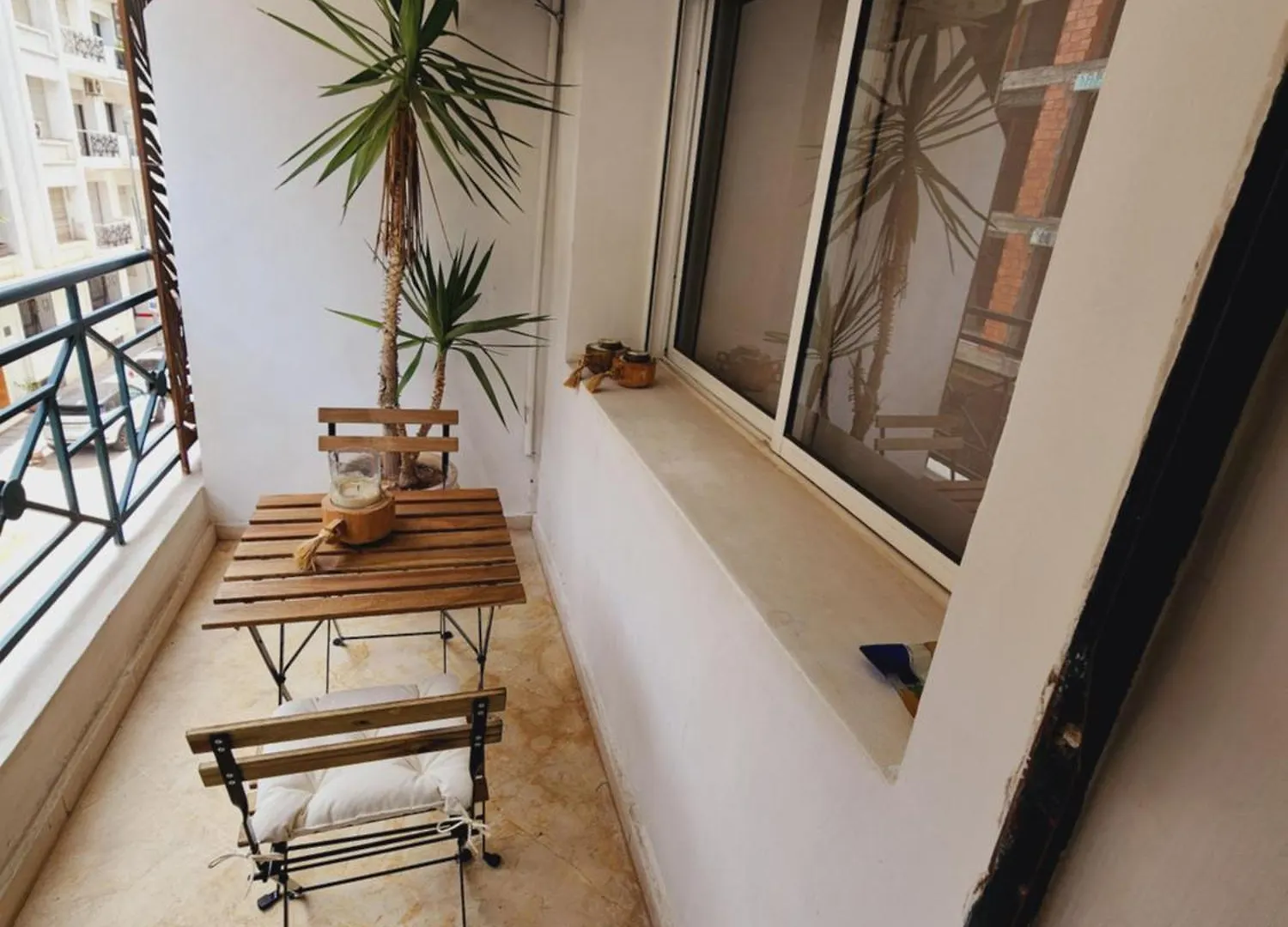 Number Nine Triangle D'Or By Ib Signature - Chic 3-Bedroom Family Apartment In Sought-After Area, 24 X7 Security - Self Check-In - Parking - City View With Terrace - Walk To Cafes! City Centre Casablanca